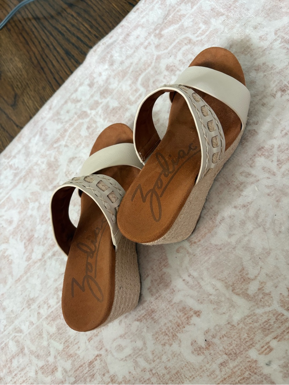 Wedge Espadrille Slide Sandals in Cream - Picture 4 of 5